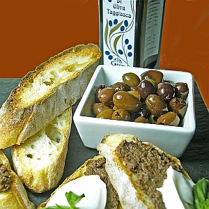 Med Summer at All The Best: Italy’s Taggiasca Olives