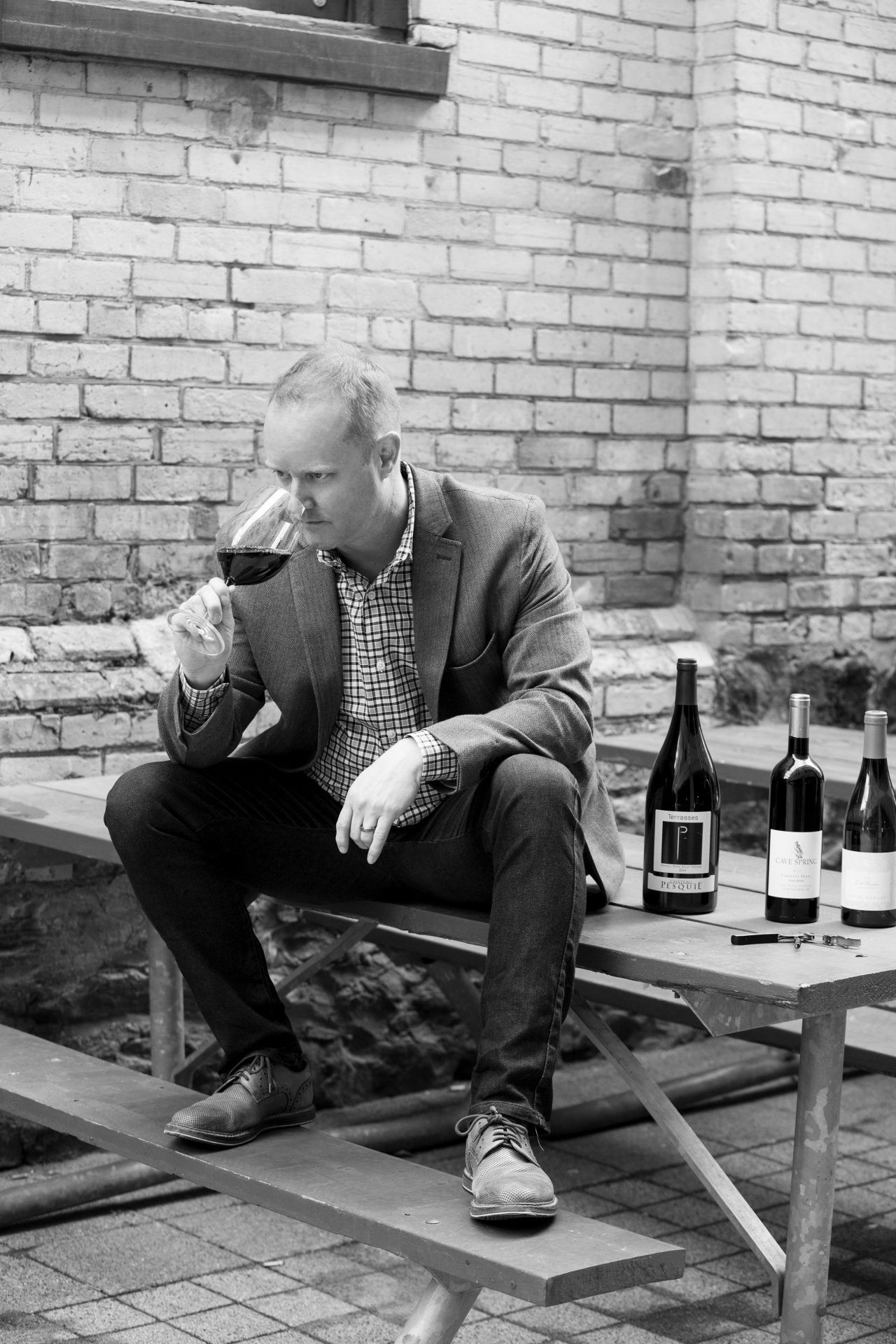 Young Blood Sommelier : Rob Miller