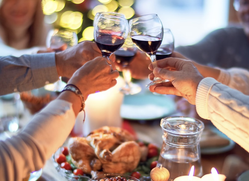 Deck The Halls With Vapid Wine-And-Food Recommendations