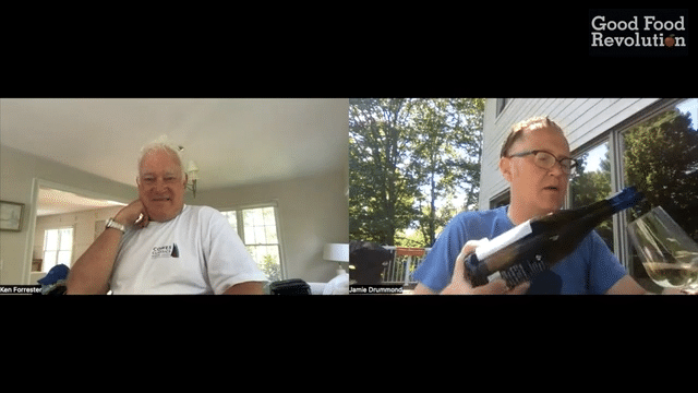 Tasting the 2022 Ken Forrester “Old Vines Reserve” Chenin Blanc with vigneron Ken Forrester